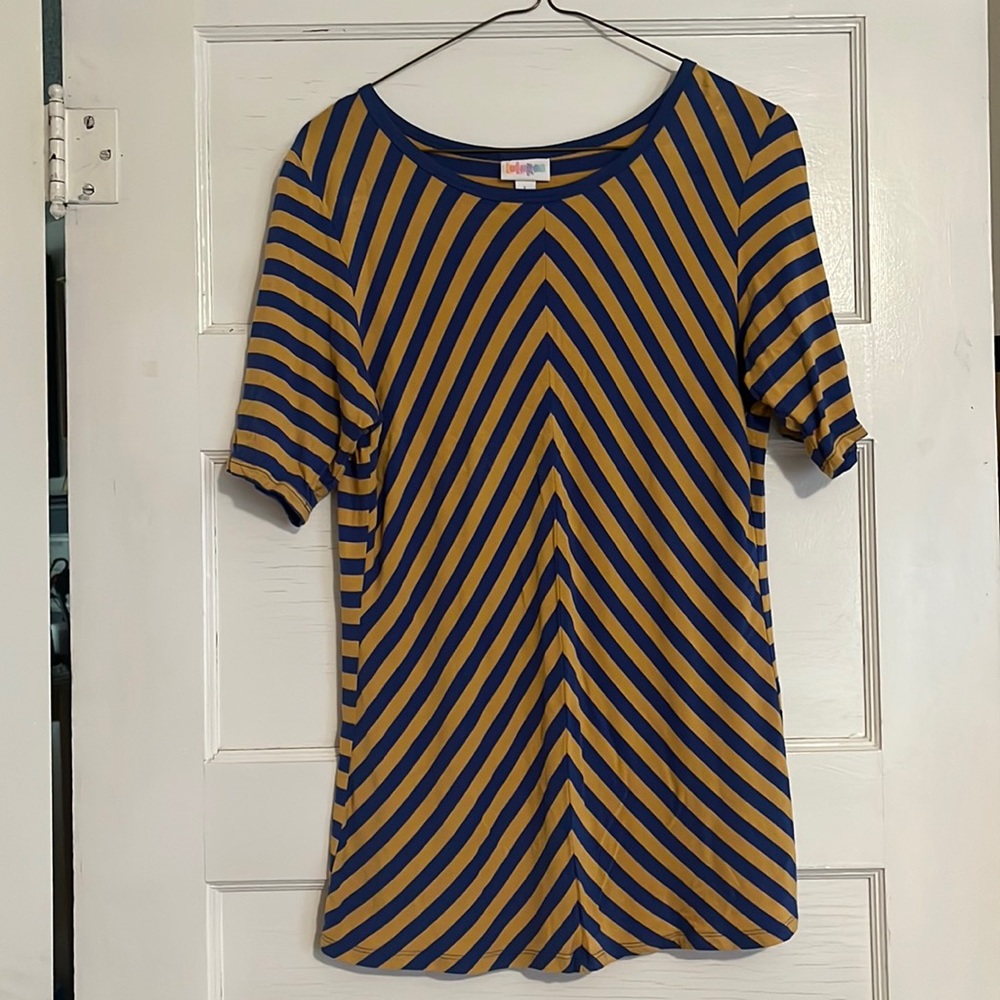 LulaRoe shirt